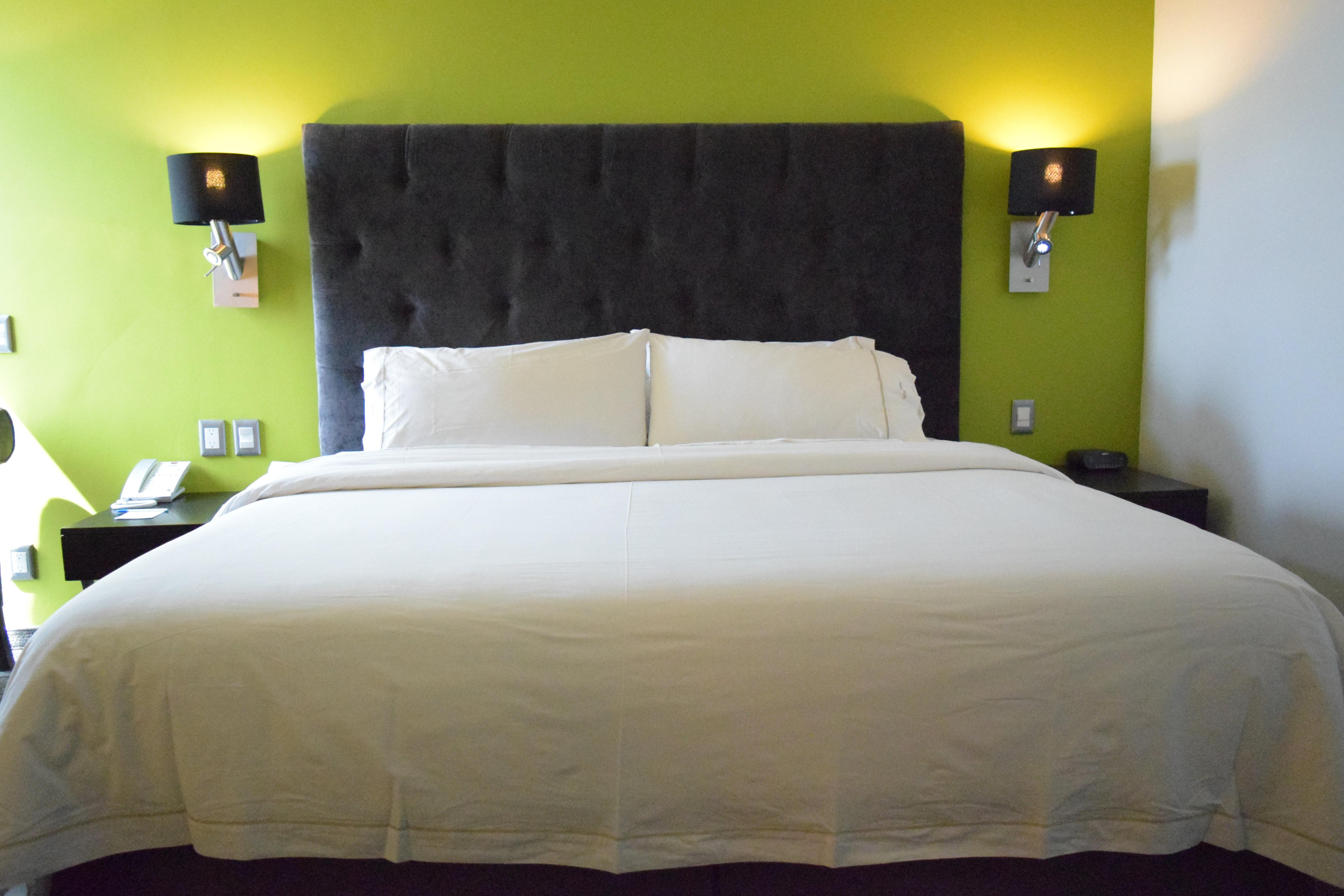 Holiday Inn Express Toluca Galerias Metepec By Ihg Exterior photo