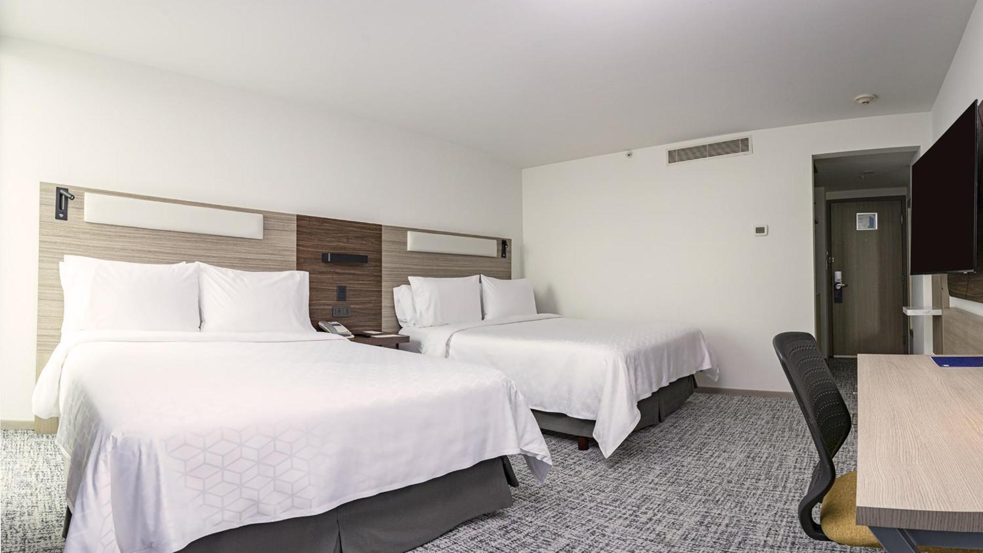 Holiday Inn Express Toluca Galerias Metepec By Ihg Exterior photo