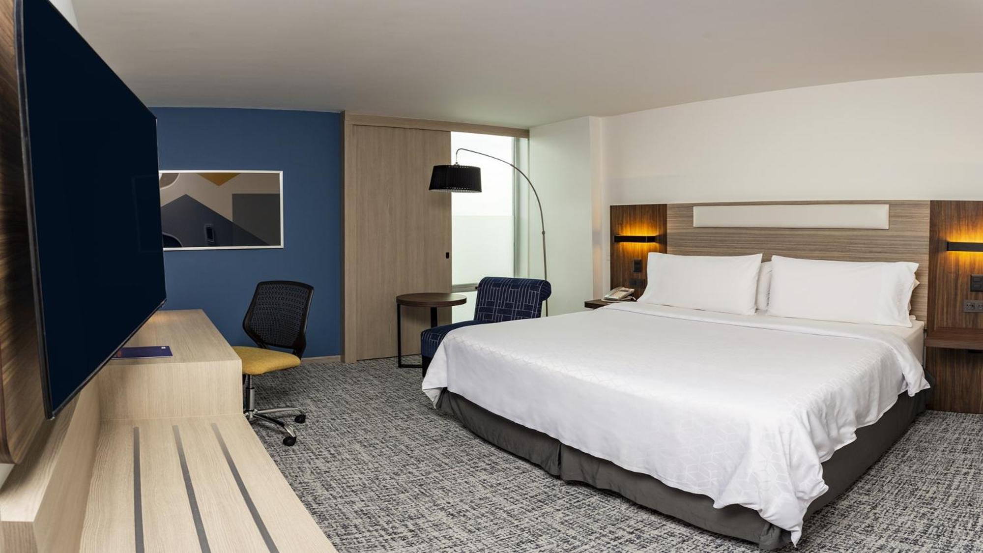 Holiday Inn Express Toluca Galerias Metepec By Ihg Exterior photo